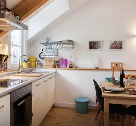 Апартаменты Maria Alfama *